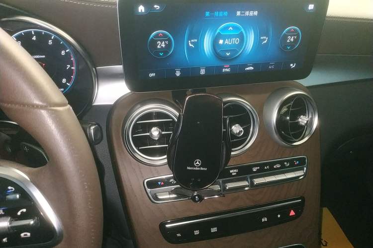 Used Mercedes-Benz GLC 2022 Refreshed GLC 300 L 4MATIC Dynamic Edition Prestige Version