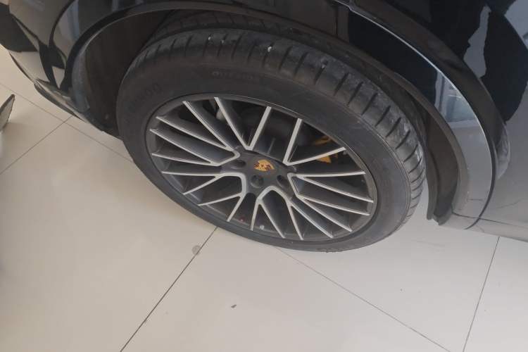 Used Porsche Cayenne 2019 Cayenne Coupé 3.0T
