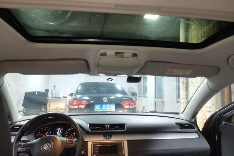 Used Volkswagen Magotan 2016 1.8TSI Smart Comfort Model
