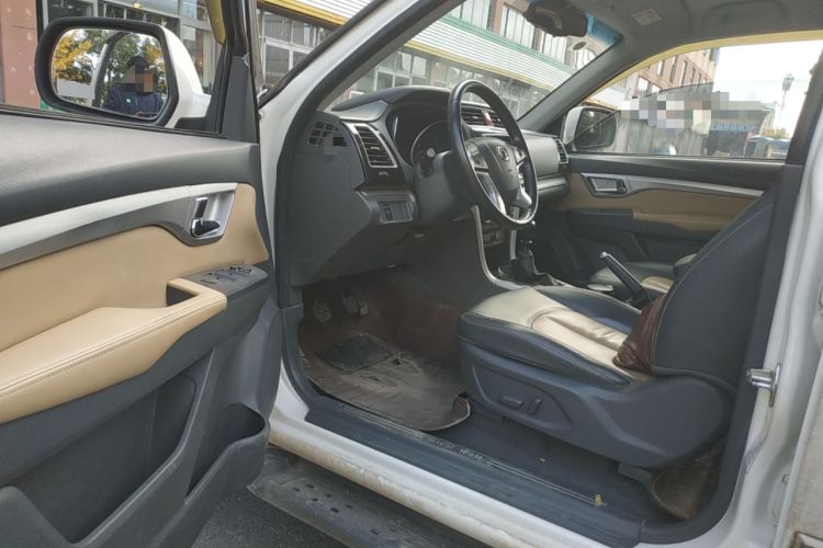 Used Great Wall Wingle 6 2014 2.0T Four-Wheel Drive Navigation Version 4D20B
