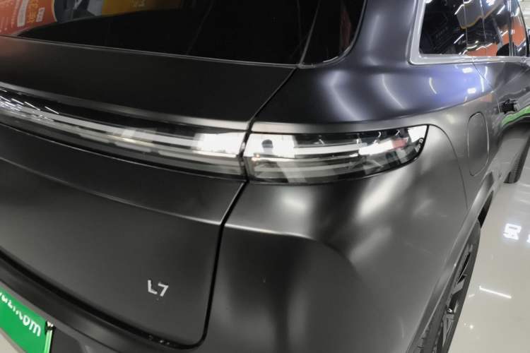 Used Li Auto L7 2023 Air model
