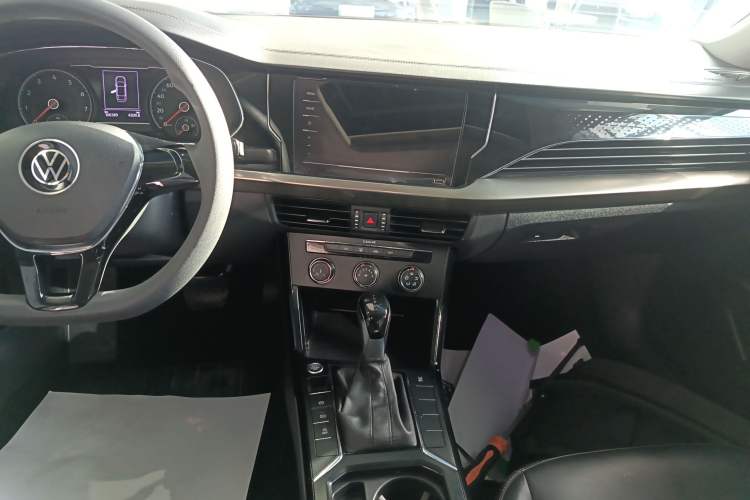 Used Volkswagen Passat 2020 Revised Version 280TSI Business Edition China VI Standard
