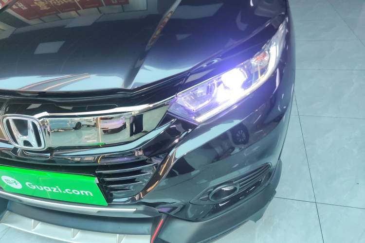 Used Honda Vezel 2020 1.5L CVT Pioneer Edition