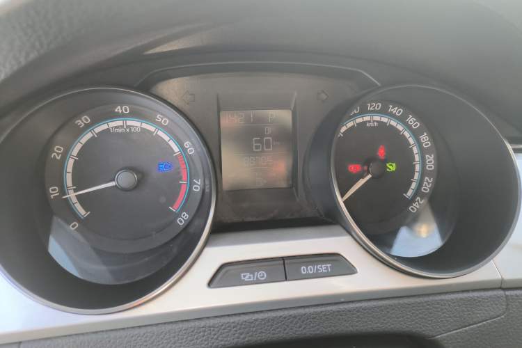 Used Skoda Rapid 2022 1.5L Automatic Comfort Edition
