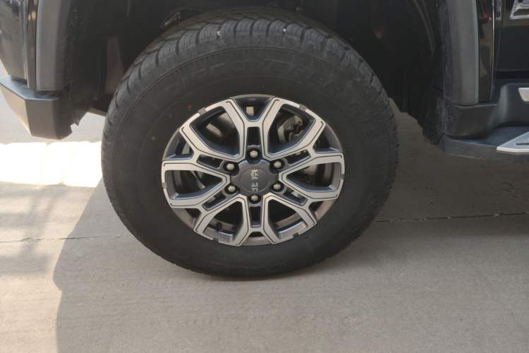 Used  BJ40 2023 2.0T Automatic Four-Wheel Drive Urban Hunter Edition Prestige Version
