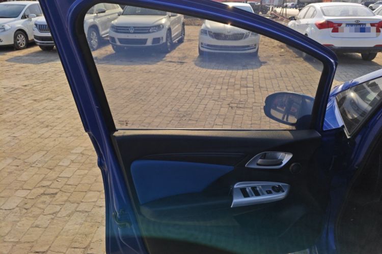 Used Honda Fit 2016 1.5L LXS CVT Comfort Sunroof Version
