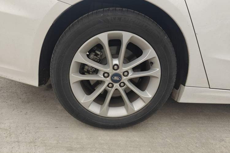 Used Ford Mondeo 2018 EcoBoost 180 Smart Control Fashion Model China VI Standard