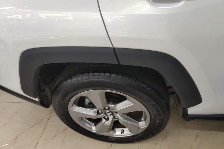 Used Toyota RAV4 2021 2.0L CVT Two-Wheel Drive Fashion Edition