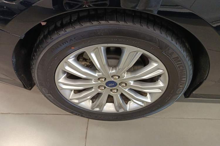 Used Ford Taurus 2019 EcoBoost 245 Comfort Edition