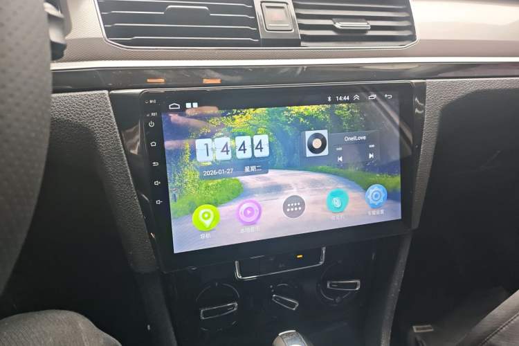 Used Volkswagen Bora 2017 1.6L Automatic Comfort Model
