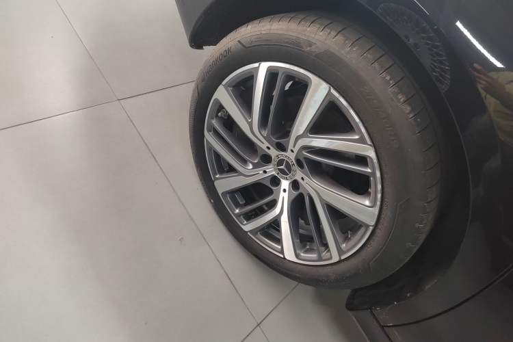 Used Mercedes-Benz E-Class 2025 E 300 L Stylish Model
