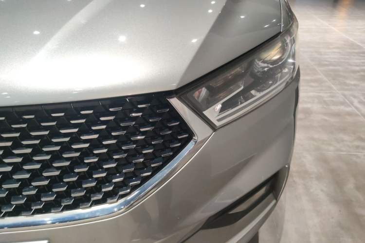 Used Baojun 360 2019 1.5L CVT Luxury Model China VI