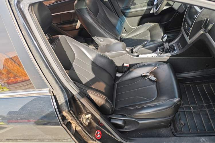 Used Geely Auto Emgrand 2016 Sedan 1.5L Manual Upward Edition