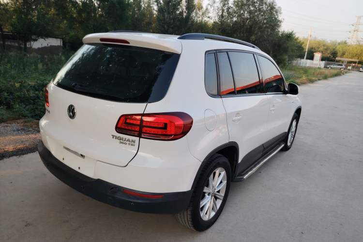 Used Volkswagen Tiguan 2017 300TSI Automatic Two-Wheel Drive Silk Road Comfort Edition
