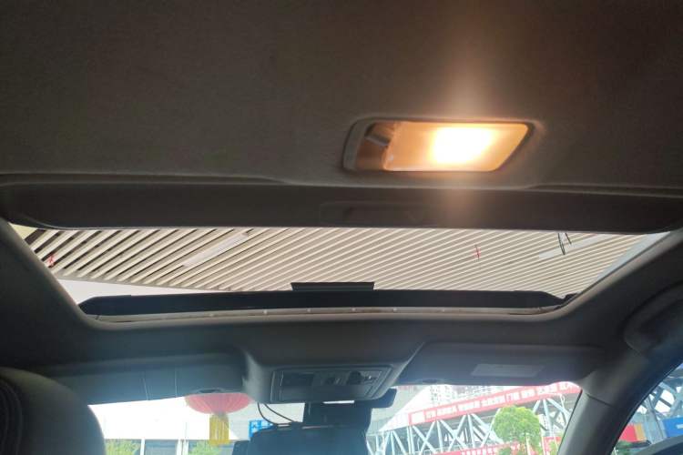 Used Nissan Tiida 2019 1.6L CVT Smart Drive Version China VI Standard
