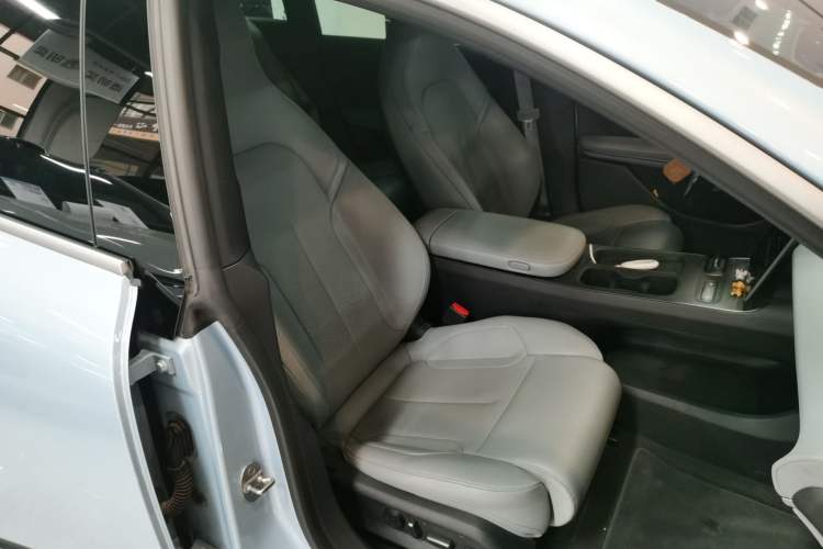 Used Nio ET5T 2023 75 kWh Touring