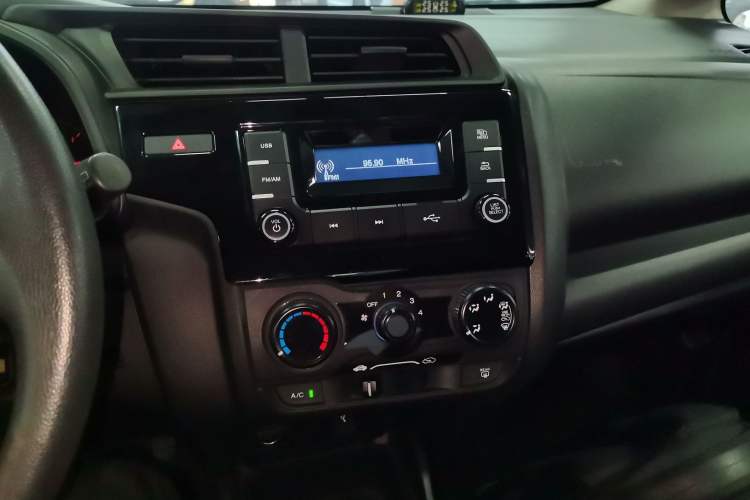 Used Honda Fit 2018 1.5L CVT Comfort Version
