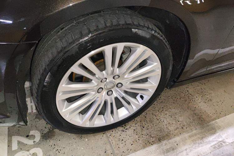 Used Chrysler 300C 2013 3.6L Prestige Edition
