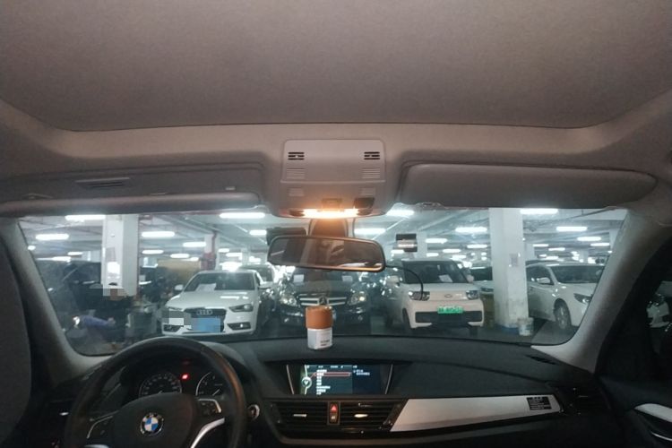 Used BMW X1 2014 sDrive18i Leading Model
