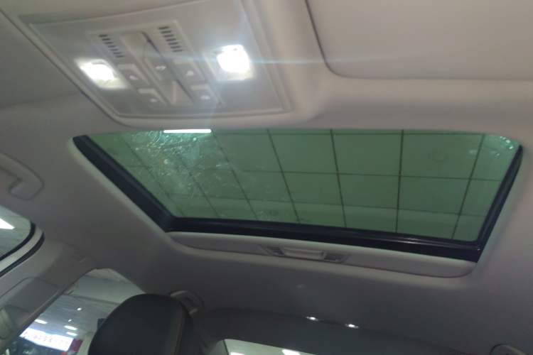 Used Volkswagen Lavida 2023 300TSI DSG Starry Sky Leading Edition
