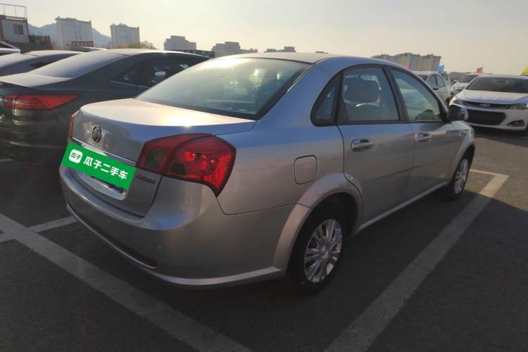 Used Buick Excelle 2015 1.5L Automatic Classic Model
