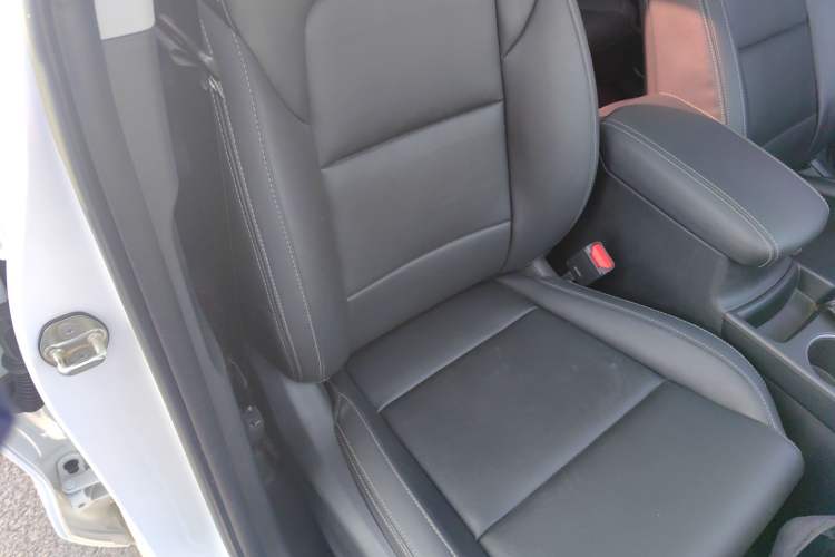 Used Kia KX5 2016 1.6T Automatic Two-Wheel Drive DLX
