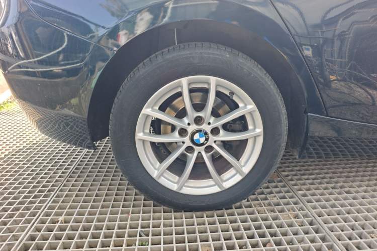 Used BMW 1 Series (Import) 2015 118i Leading Model
