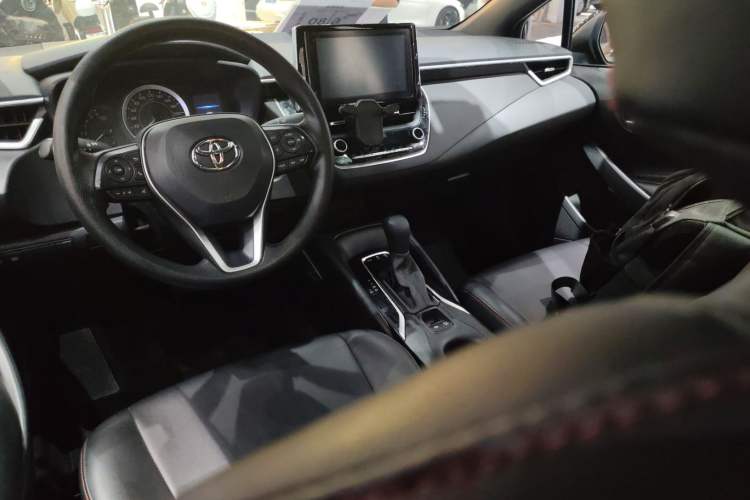 Used Toyota Levin 2021 185T CVT Luxury Edition