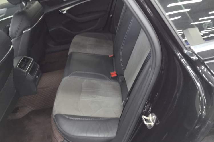 Used Audi A6L 2022 40 TFSI Luxury Dynamic Model