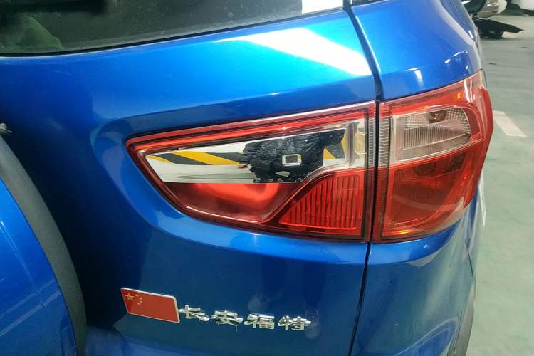 Used Ford EcoSport 2013 1.5L Automatic Fashion Model
