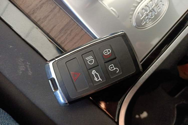 Used Land Rover Discovery Sport 2022 249 PS R-Dynamic S Performance Edition 5 Seats