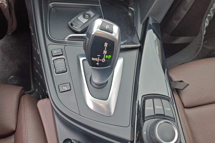 Used BMW 3 Series 2018 320Li Fashion Model
