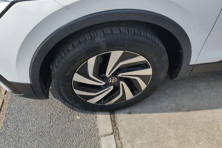 Used Volkswagen Tiguan L 2023 330TSI Automatic Two-Wheel Drive Comfort Edition
