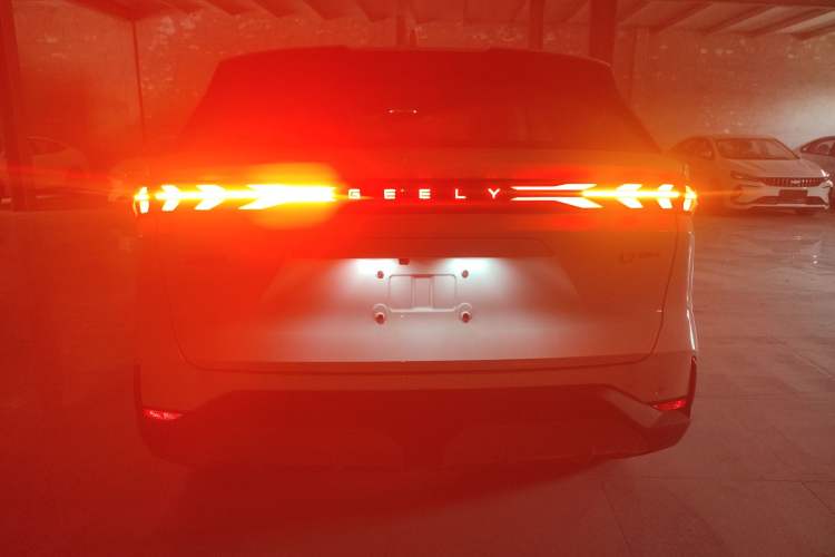 Used  L7 2025 EM-i 115km Long-Range Version