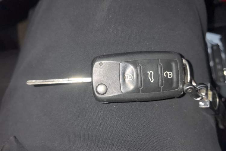 Used Volkswagen Jetta 2015 Value Edition 1.6L Automatic Comfort Version
