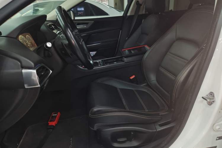 Used Jaguar XEL 2019 2.0T 200 PS Deluxe Edition