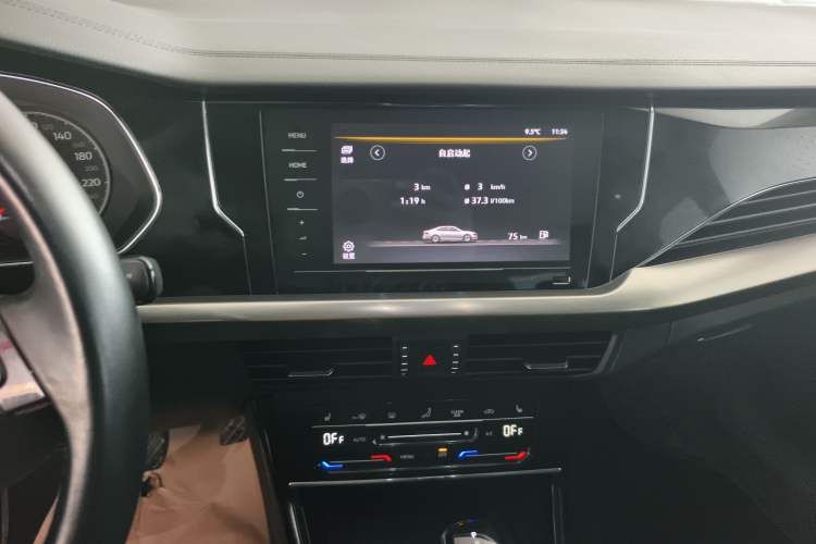 Used Volkswagen Passat 2020 Facelift 330TSI Elite Edition China VI Standard