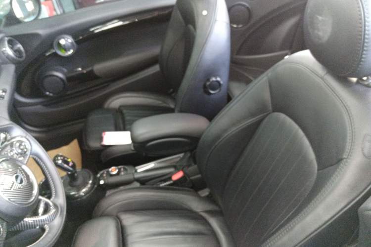 Used  MINI 2018 1.5T COOPER CABRIO Artist
