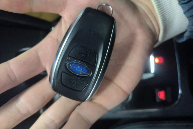 Used Subaru Outback 2017 2.5i Luxury Navigation Edition with EyeSight
