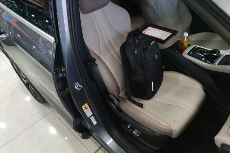 Used BYD Song Pro New Energy 2023 Champion Edition DM-i 110KM Excellence Model
