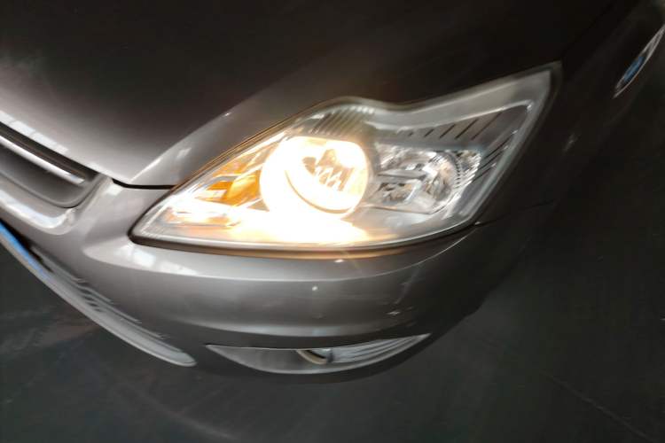 Used Ford Focus 2013 Sedan Classic 1.8L Automatic Base Model
