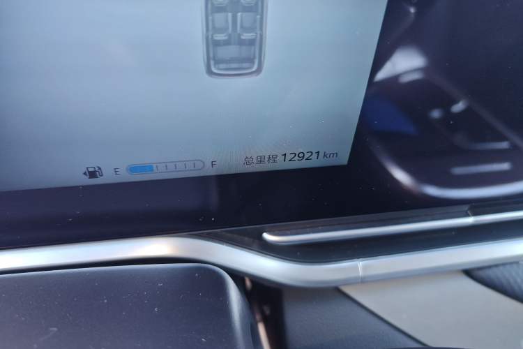 Used SAIC MAXUS G90 2023 2.0T Xingyun 7-Seater Version