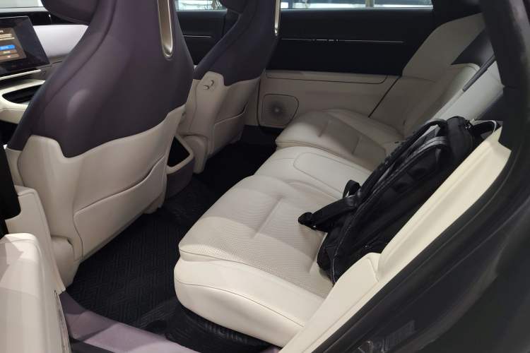 Used Avatr 12 2023 700 Three-Laser Rear-Wheel Drive Luxury Edition