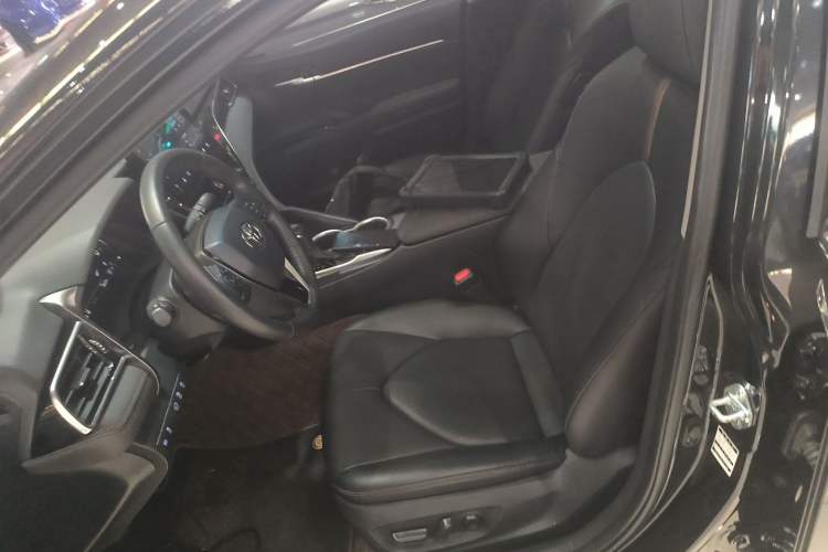 Used Toyota Camry 2023 2.5G Luxury Edition