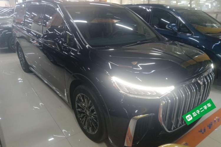 Used VOYAH Dream 2024 PHEV Extended-Range Premium Edition
