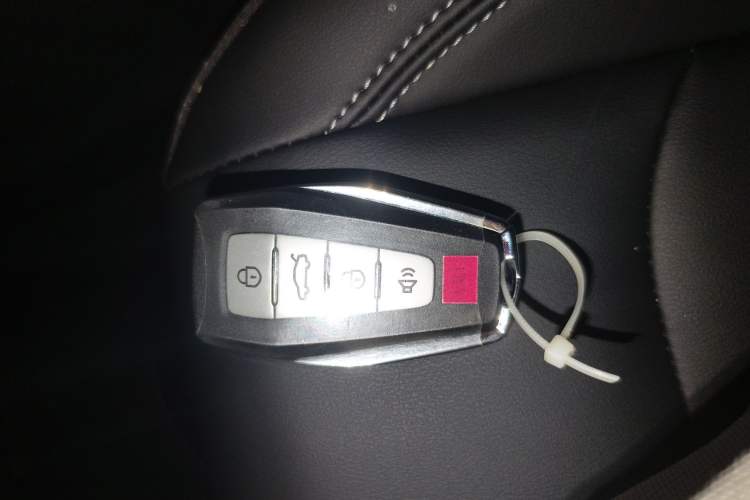 Used Geely Auto Emgrand 2025 4th Generation 1.5L CVT Starry Edition
