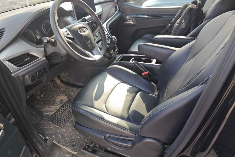 Used  M3 2023 PLUS 1.5T 7/8-seater Smart Connectivity Version