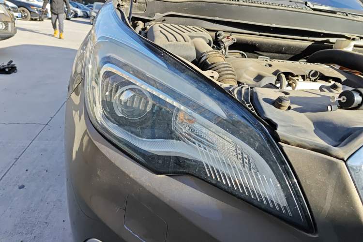 Used Buick Envision 2017 28T Four-Wheel Drive Elite Model