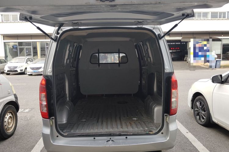 Used Wuling Hongguang V 2021 1.5L Jingqu Edition Enclosed-Window Vehicle LAR
