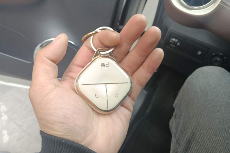 Used Wuling Bingo 2023 333 km Lingxi Connected+ Version
